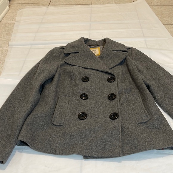Old Navy Jackets & Blazers - Old Navy women’s grey button up pea coat size M